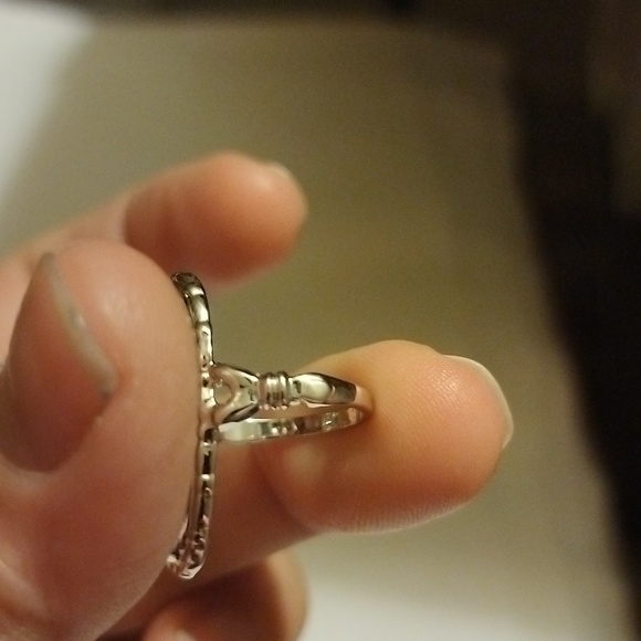 Vintage Mother of Pearl elongated set in silver plated Ring size 5 - Picture 6 of 9